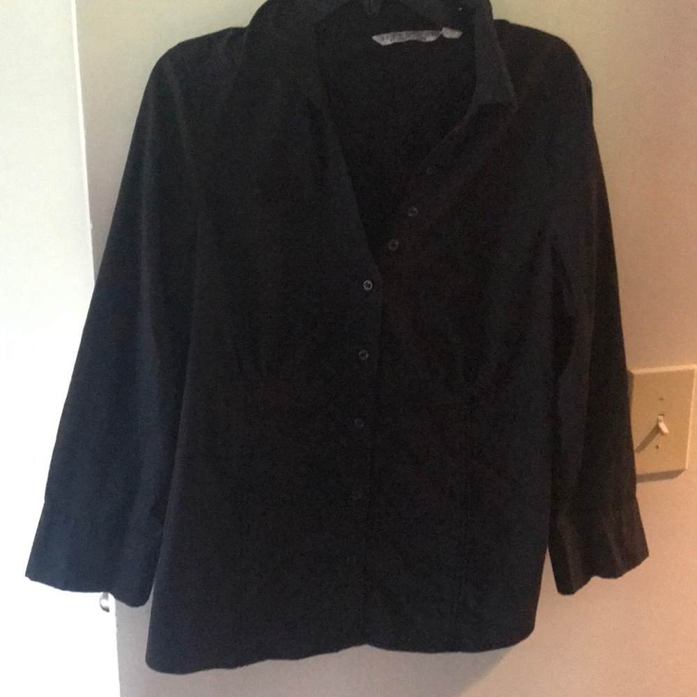 Black button down top-XL